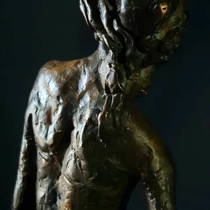 Amy Winehouse. Sculpture "Amy's heart" bronze,patina,11kg.60x25x20.